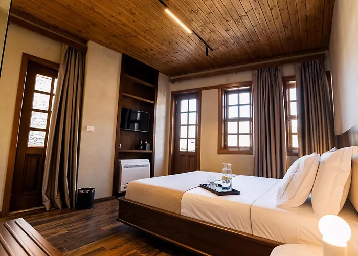 Hotel N'sokak Boutique Gjirokastër